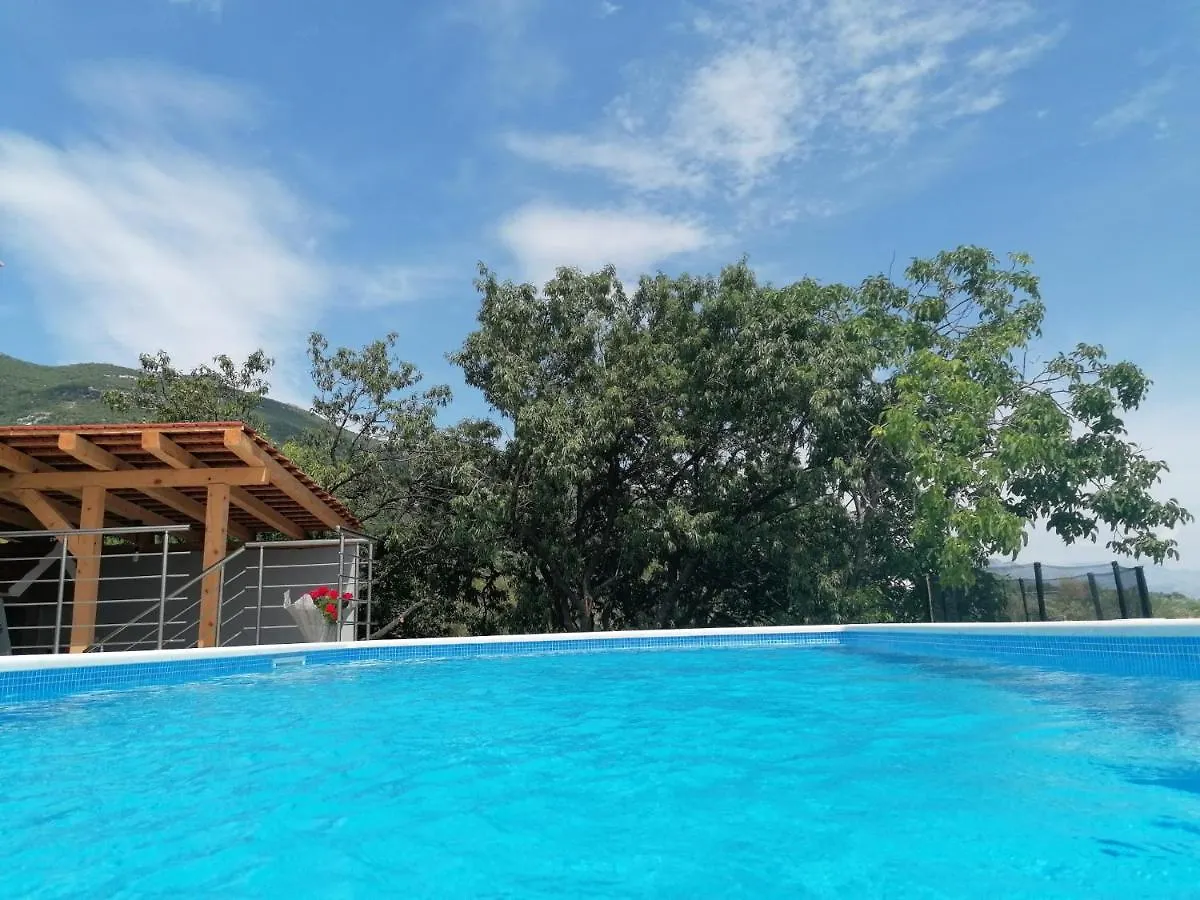 Modern Apartment With Large Pool&Sea View Kastela Croatia